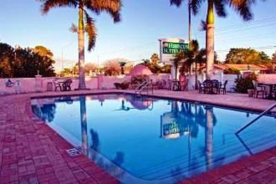 фото отеля Hibiscus Suites Inn