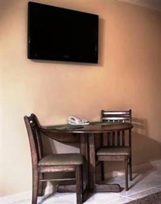 фото отеля Hibiscus Suites Inn