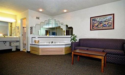 фото отеля Best Western Fostoria Inn & Suites