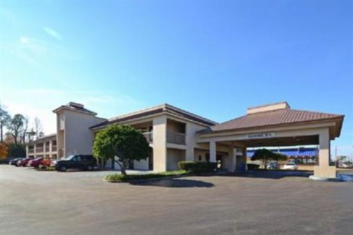 фото отеля BEST WESTERN - Blues Traveler Inn