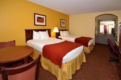 фото отеля BEST WESTERN - Blues Traveler Inn
