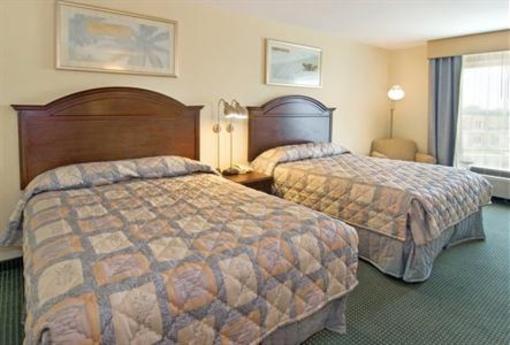 фото отеля BEST WESTERN Lake County Inn & Suites