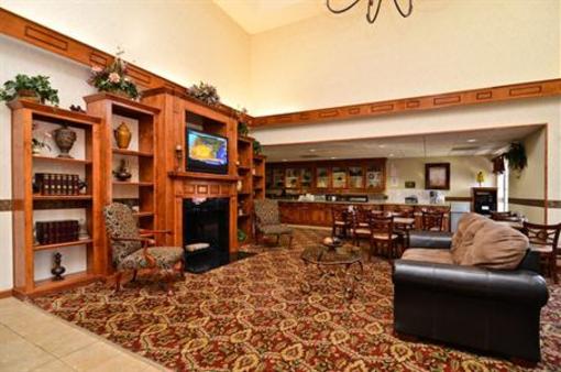 фото отеля Best Western Bradbury Inn & Suites