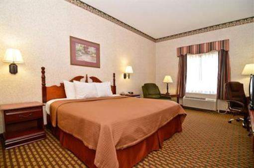 фото отеля Best Western Bradbury Inn & Suites