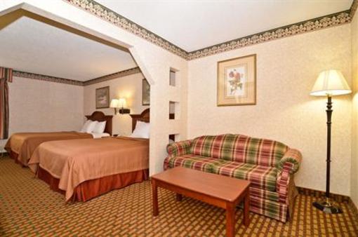 фото отеля Best Western Bradbury Inn & Suites