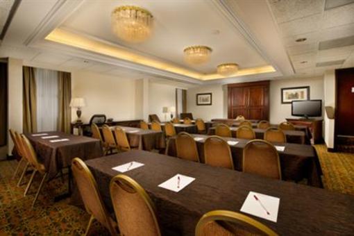 фото отеля Drury Inn Collinsville