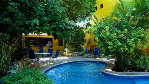 фото отеля Hotel Medio Mundo