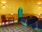 фото отеля Hotel Medio Mundo