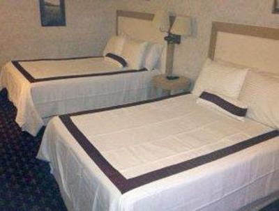 фото отеля Hilltop Inn Montpelier