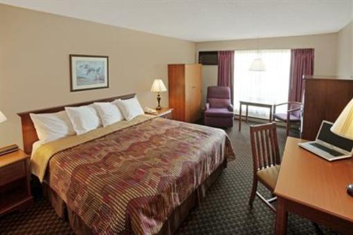 фото отеля Best Western Norseman Inn