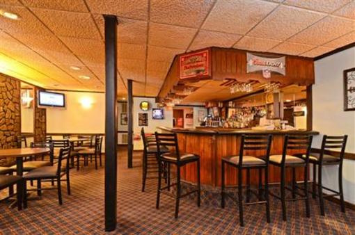 фото отеля Best Western Norseman Inn