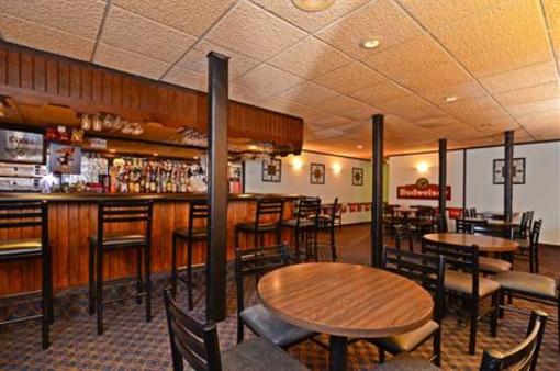 фото отеля Best Western Norseman Inn
