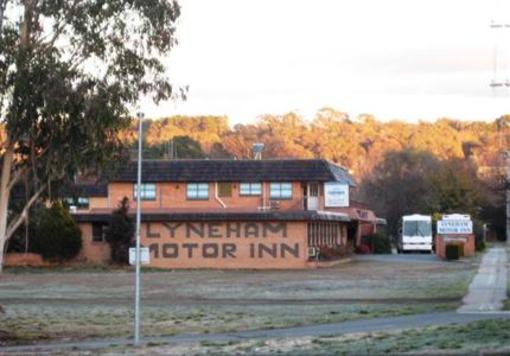 фото отеля Canberra Lyneham Motor Inn