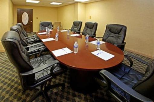 фото отеля Holiday Inn Express Louisville-NW At New Albany