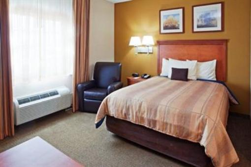 фото отеля Candlewood Suites League City