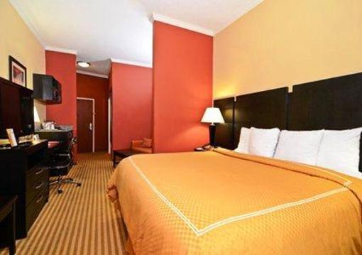 фото отеля Comfort Suites Callaway