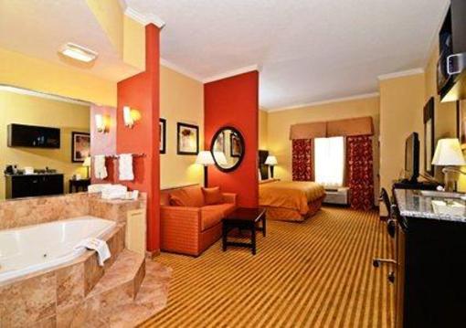фото отеля Comfort Suites Callaway