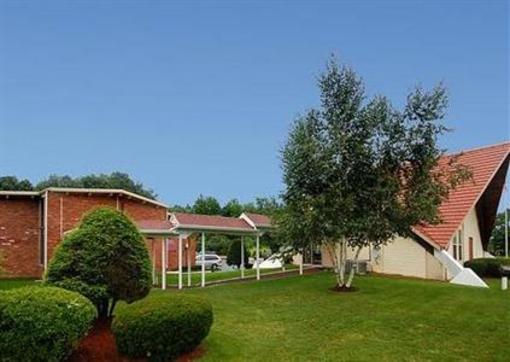 фото отеля Econo Lodge Inn & Suites Westfield