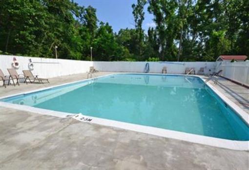 фото отеля Econo Lodge Inn & Suites Westfield