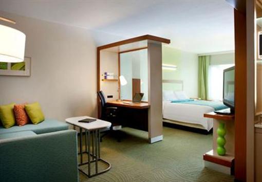 фото отеля SpringHill Suites Las Vegas Convention Center