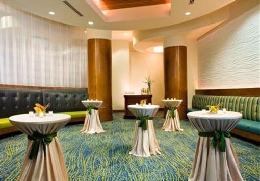 фото отеля SpringHill Suites Las Vegas Convention Center