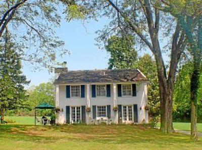 фото отеля Antrim 1844 Country Inn