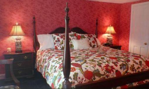 фото отеля Antrim 1844 Country Inn