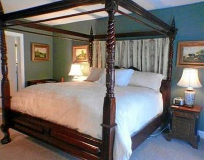 фото отеля Antrim 1844 Country Inn