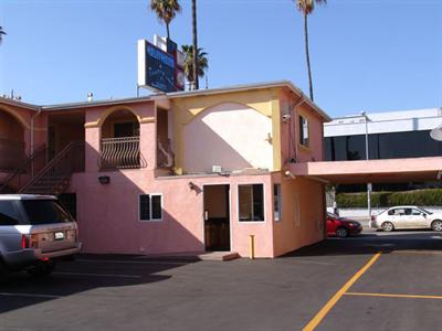 фото отеля Hollywood Studio Inn & Suites