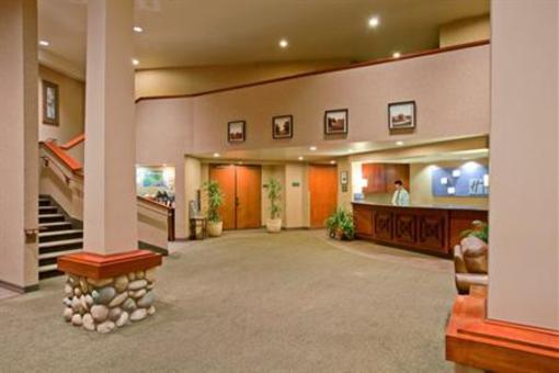 фото отеля Holiday Inn Express Hotel & Suites Carpinteria