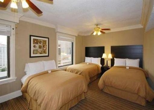 фото отеля Clarion Inn & Suites New Orleans