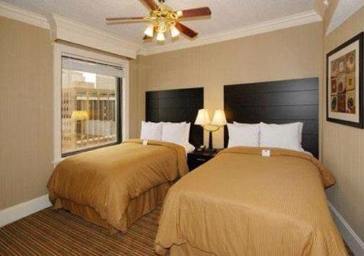 фото отеля Clarion Inn & Suites New Orleans