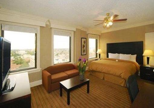 фото отеля Clarion Inn & Suites New Orleans
