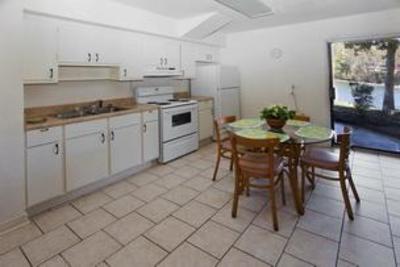 фото отеля Mill House Lodge