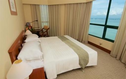 фото отеля Gurney Resort Hotel & Residences