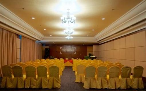 фото отеля Gurney Resort Hotel & Residences