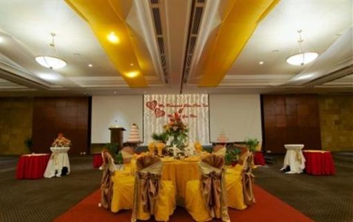 фото отеля Gurney Resort Hotel & Residences