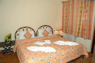 фото отеля Paradise Village Beach Resort