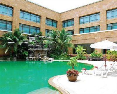 фото отеля Iyara Park Hotel Uthai Thani