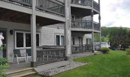 фото отеля Smugglers Notch Resort