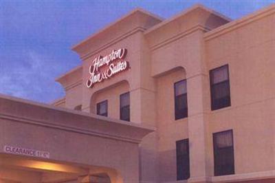 фото отеля Hampton Inn & Suites Valparaiso
