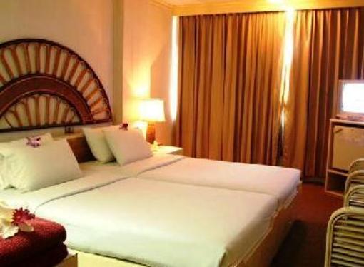 фото отеля TipChang Hotel