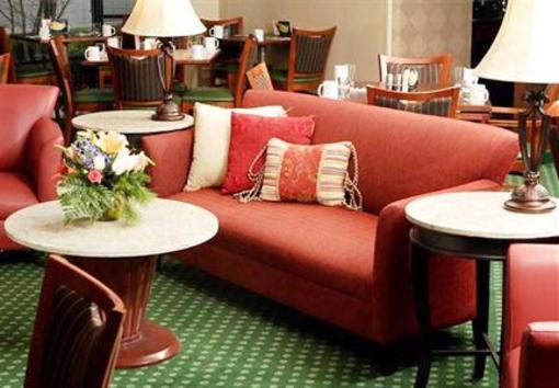 фото отеля Courtyard by Marriott Burlington Taft Corners