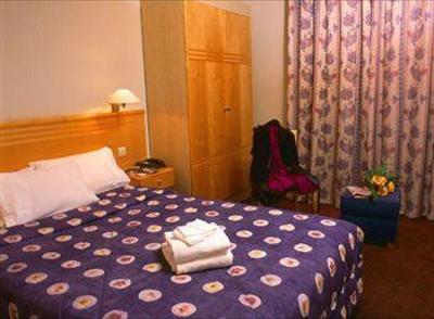 фото отеля Antipodes Resort Marne La Vallee