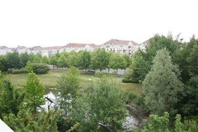 фото отеля Antipodes Resort Marne La Vallee