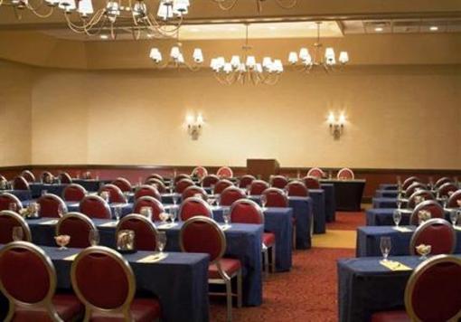 фото отеля Doubletree Cincinnati Airport Hotel
