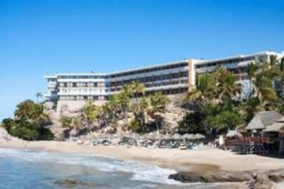 фото отеля Faro Beach Resort Mazatlan