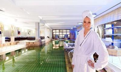 фото отеля Dorint Parkhotel Monchengladbach