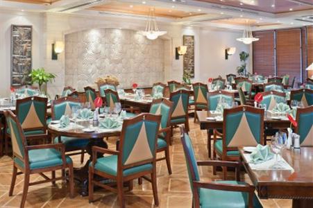фото отеля Crowne Plaza Bahrain