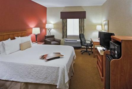 фото отеля Hampton Inn & Suites Colton